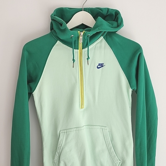 Nike Hoodie Size XS - Picture 4 of 14